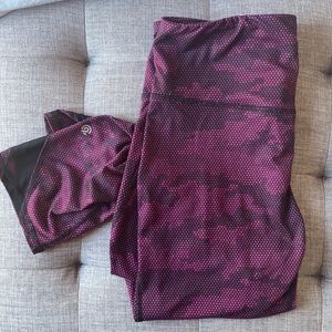 Crop workout leggings with mesh inset - size L